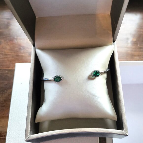 Emerald & Diamond Bangle Hinged Bracelet - Picture 1 of 6